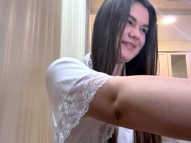 dve-bolshie-doyki's BongaCams show and profile