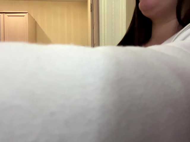 dve-bolshie-doyki's BongaCams show and profile