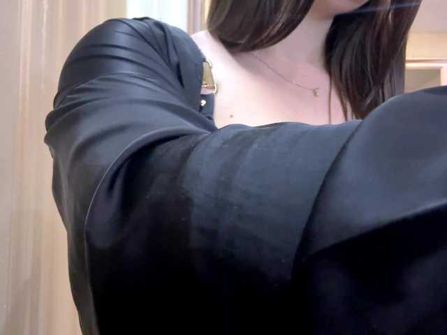 dve-bolshie-doyki's BongaCams show and profile