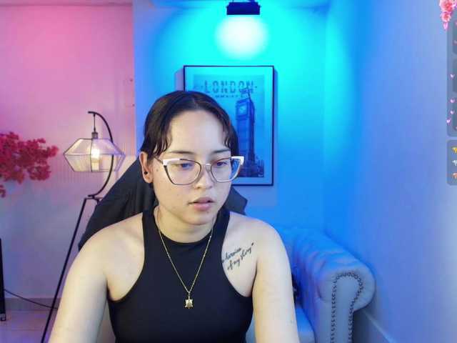 Shady-bug's BongaCams show and profile