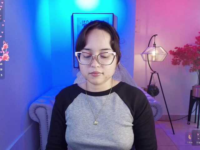 Shady-bug's BongaCams show and profile