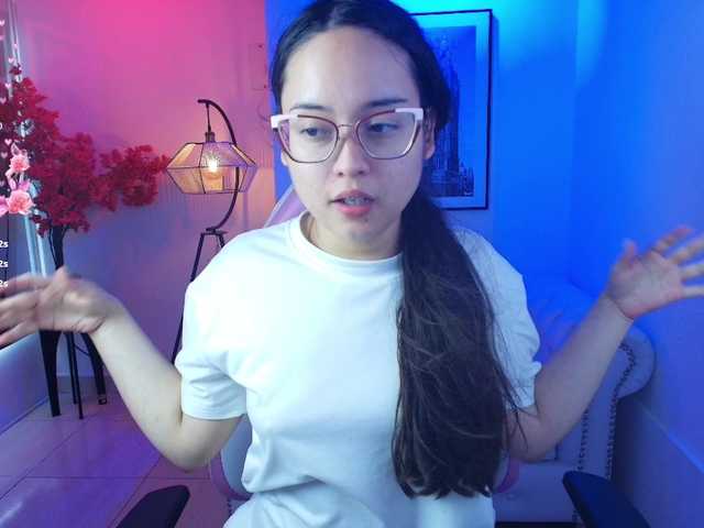 Shady-bug's BongaCams show and profile