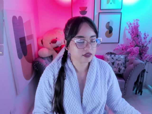 Shady-bug's BongaCams show and profile