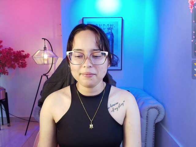 Shady-bug's BongaCams show and profile