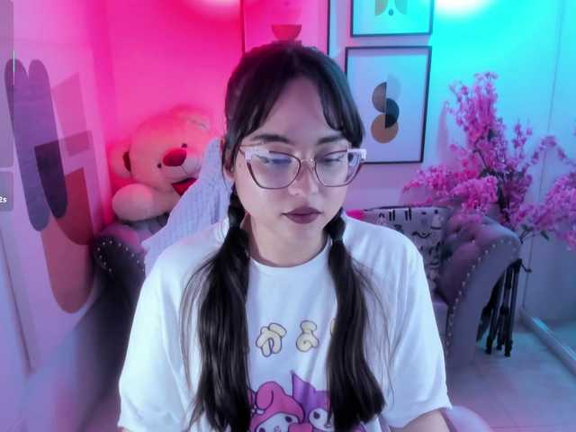 Shady-bug's BongaCams show and profile