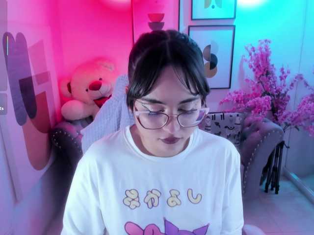 Shady-bug's BongaCams show and profile