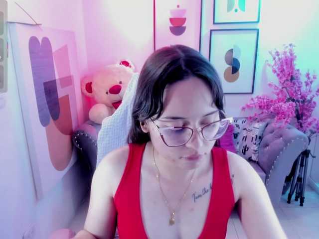 Shady-bug's BongaCams show and profile
