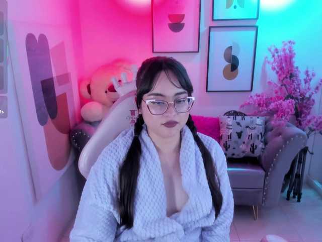 Shady-bug's BongaCams show and profile