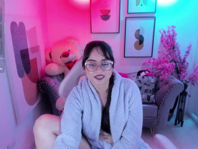 Shady-bug's BongaCams show and profile