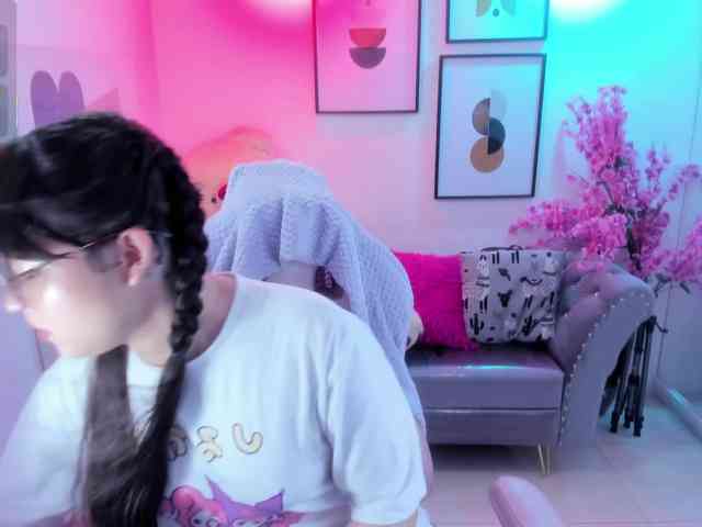 Shady-bug Live Webcam on BongaCams