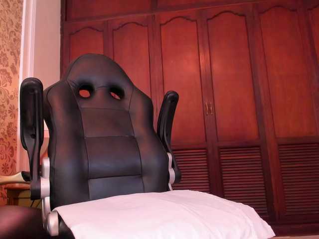 BiancaRoyalle's BongaCams show and profile