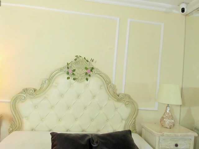 BiancaRoyalle's BongaCams show and profile