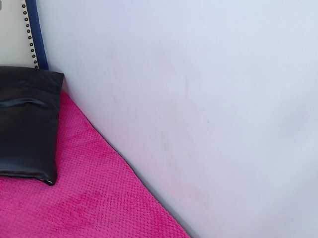 KeilynValencia's BongaCams show and profile