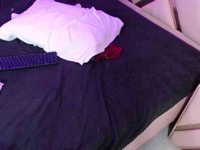 KeilynValencia Live Webcam on BongaCams