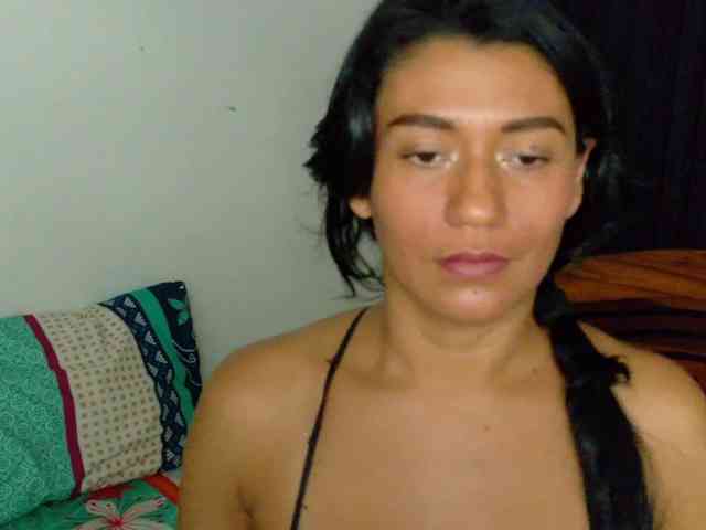 Greicylovehot1992 webcam