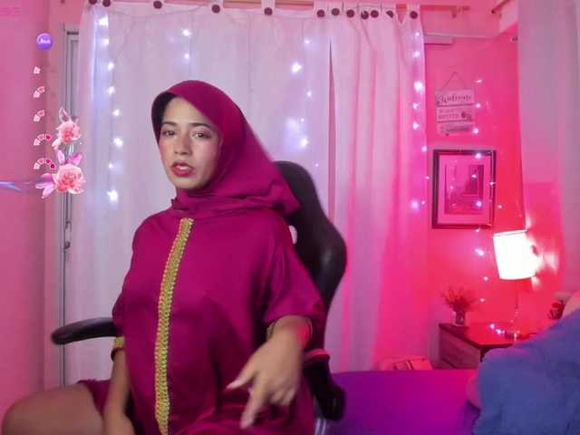 NadiaKarim's BongaCams show and profile