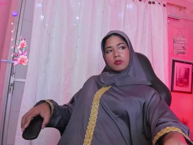 NadiaKarim's BongaCams show and profile