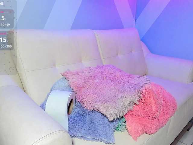 awesomepartyxxi's BongaCams show and profile