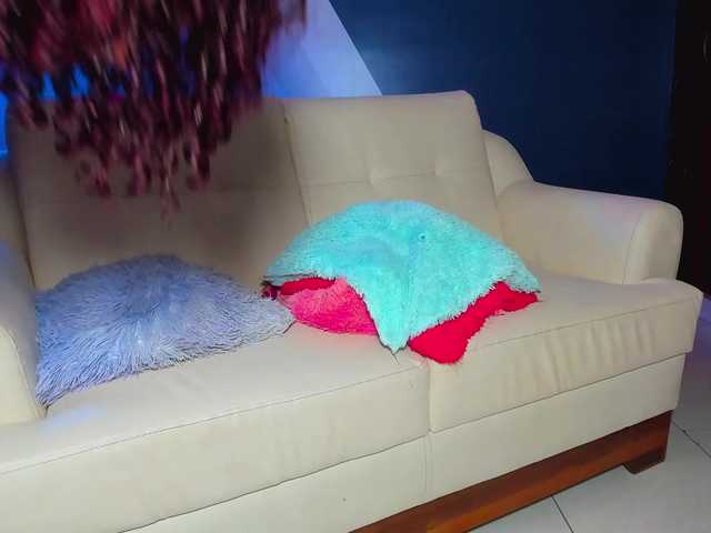 awesomepartyxxi's BongaCams profile