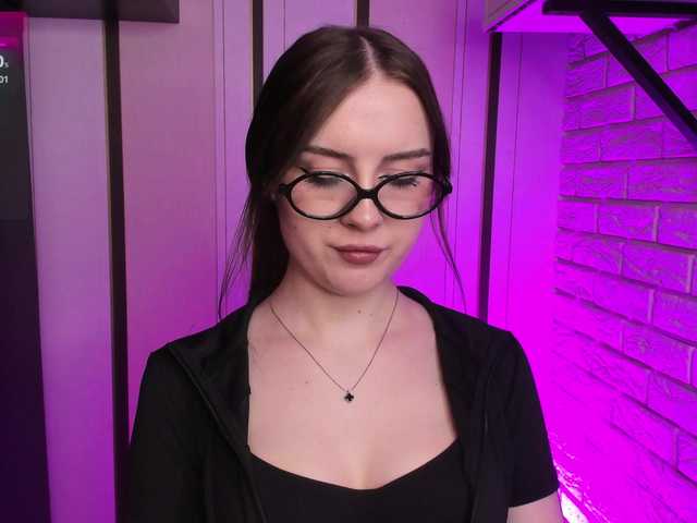 LunaMeow's BongaCams show and profile