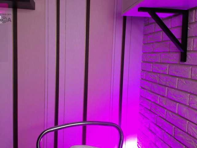 LunaMeow's BongaCams show and profile