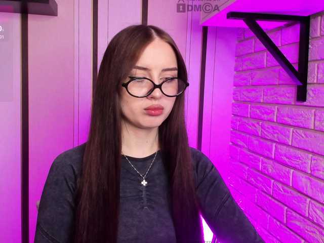 LunaMeow's BongaCams show and profile