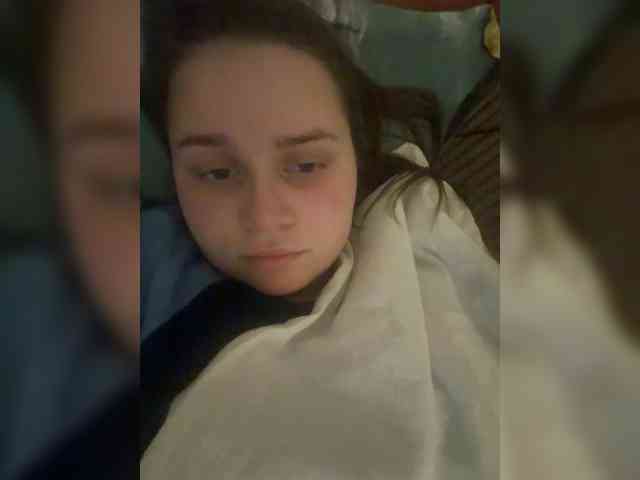 Simka-000 Live Webcam on BongaCams