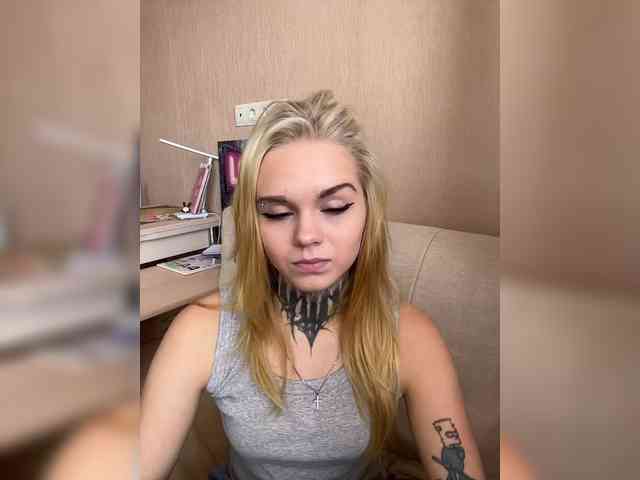NataliSeifert webcam