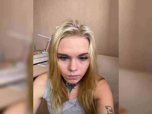 NataliSeifert webcam