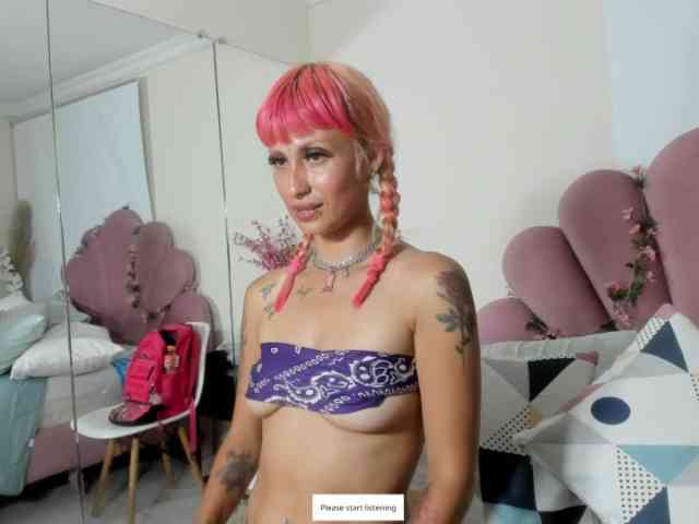 BarbieSimpson Live Webcam on BongaCams