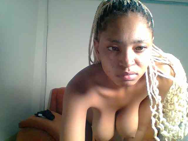 Hot-sexy-queen webcam