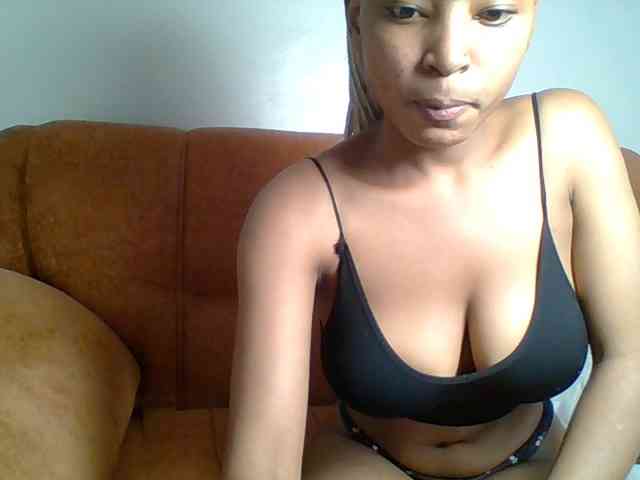 Hot-sexy-queen webcam