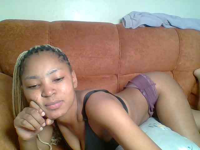 Hot-sexy-queen webcam