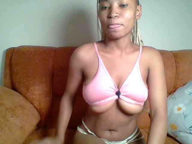 Hot-sexy-queen webcam