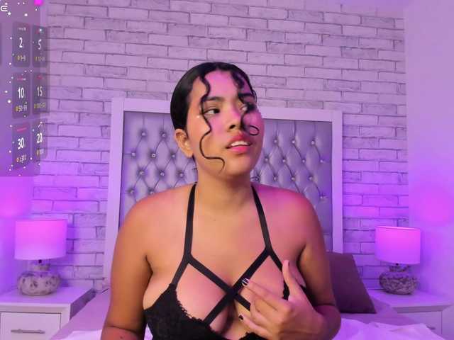 LiaStar's BongaCams show and profile