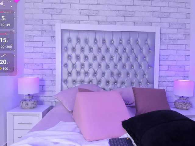 LiaStar's BongaCams show and profile