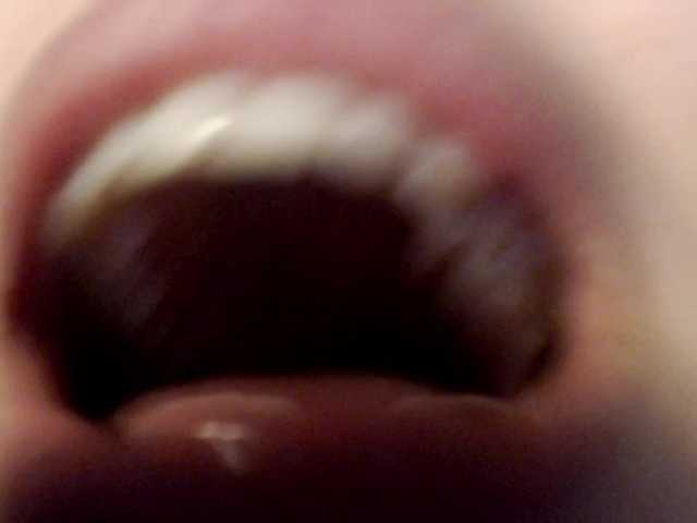 suenya's BongaCams show and profile