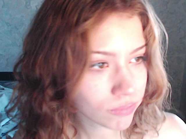 suenya's BongaCams show and profile