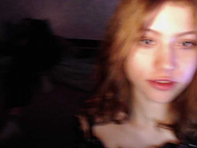 suenya's BongaCams show and profile