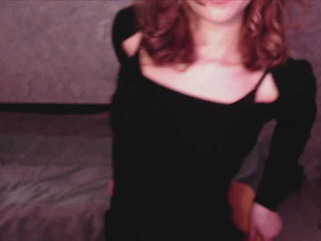 suenya's BongaCams show and profile