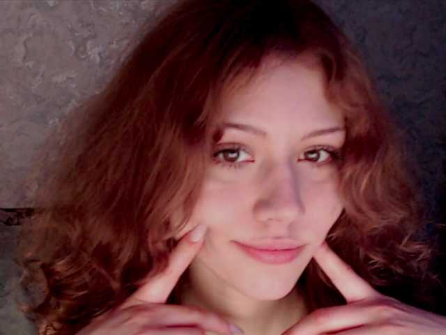 suenya's BongaCams show and profile