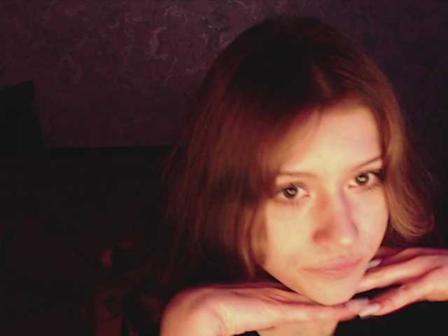 suenya's BongaCams show and profile