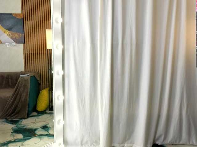 Virelith's BongaCams show and profile