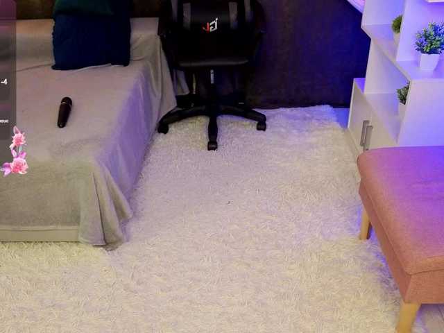 Virelith's BongaCams show and profile