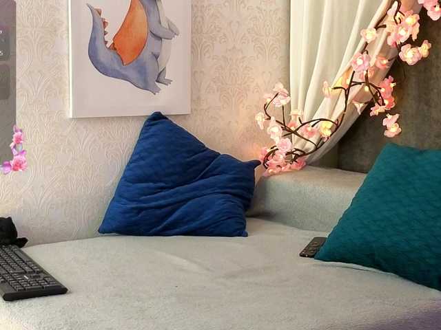 SugarNyaa's BongaCams show and profile