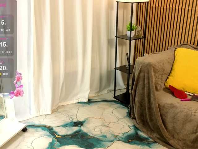 SugarNyaa's BongaCams show and profile