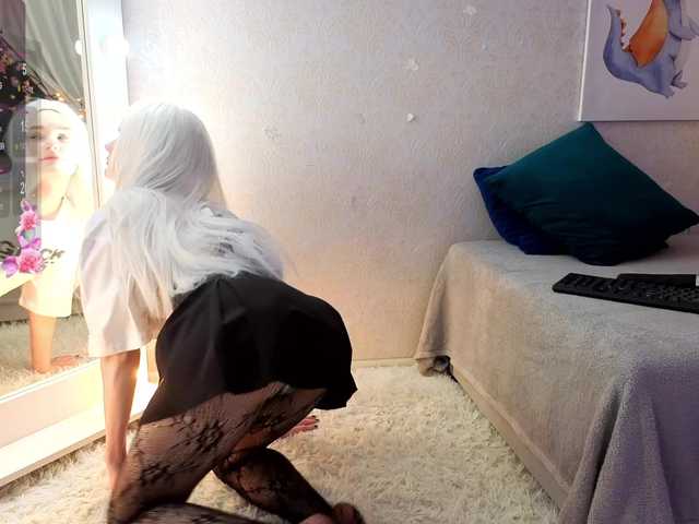 SugarNyaa's BongaCams show and profile