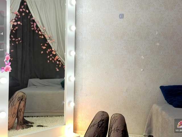 SugarNyaa's BongaCams show and profile