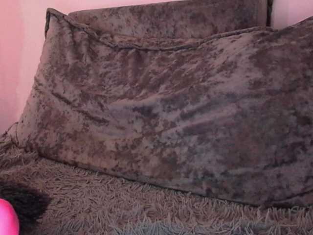 SweetMi333's BongaCams show and profile