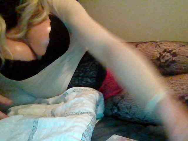 SheisSohot Live Webcam on BongaCams